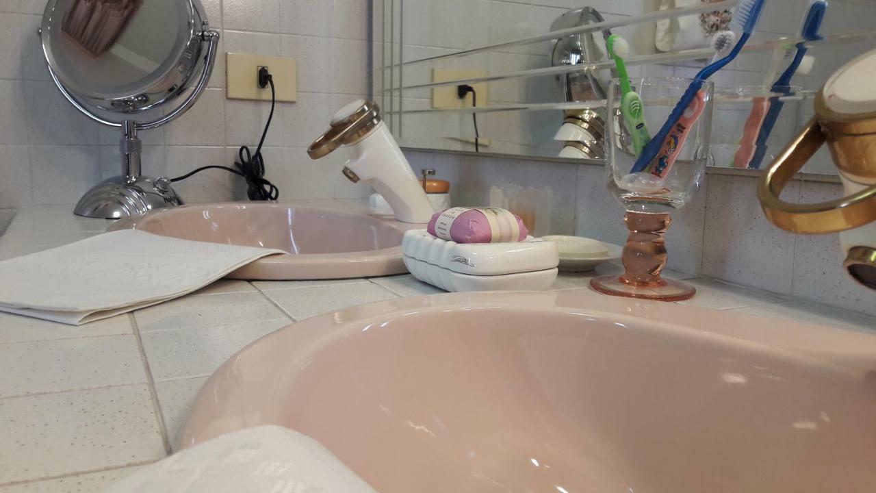 Da Zio Sasa Bed & Breakfast Mirano Bagian luar foto